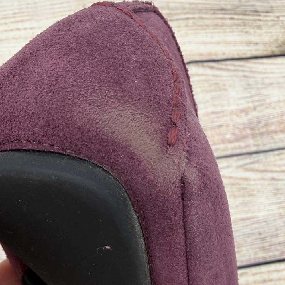 Michael Kors Plum Loafers with Gold Logo - Picture 11 of 11